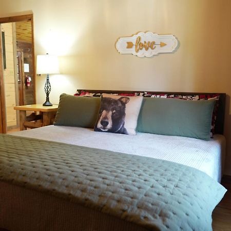 Love Shack Sevierville Exterior photo