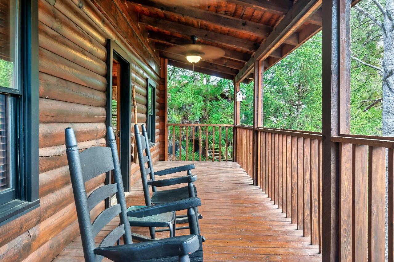 Love Shack Sevierville Exterior photo