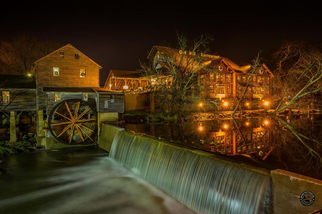 Love Shack Sevierville Exterior photo